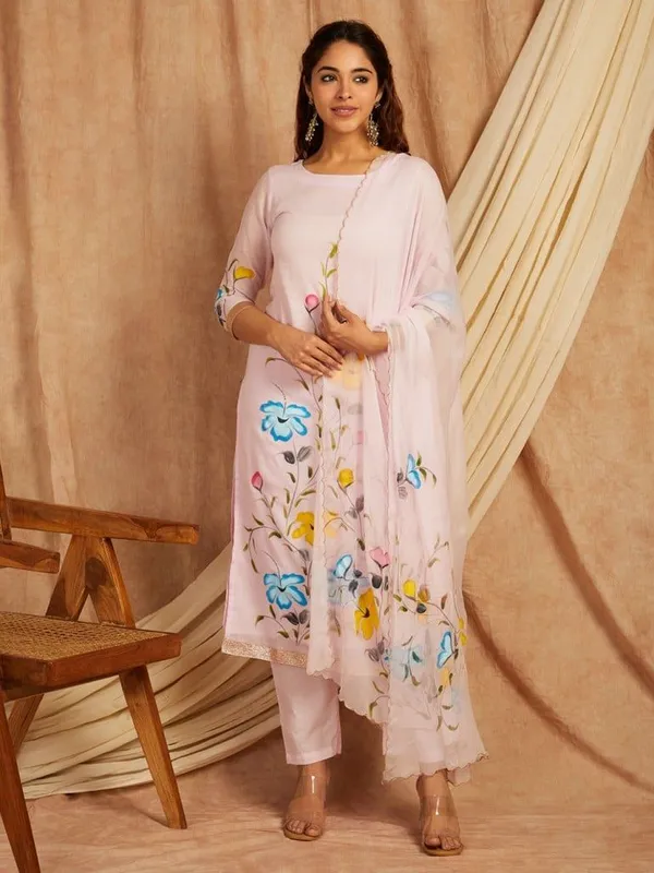 Pink_Floral_Printed_Regular_Pure_Cotton_Kurta_With_Palazzos_&__Dupatta_For_Women