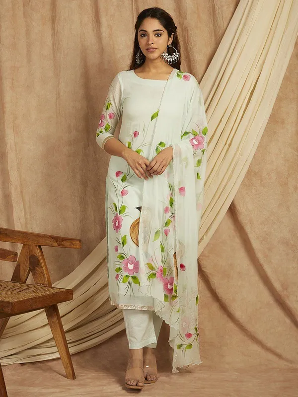 Green_Floral_Printed_Round_Neck_Pure_Cotton_Straight_Kurta_With_Palazzos_&_Dupatta_For_Women