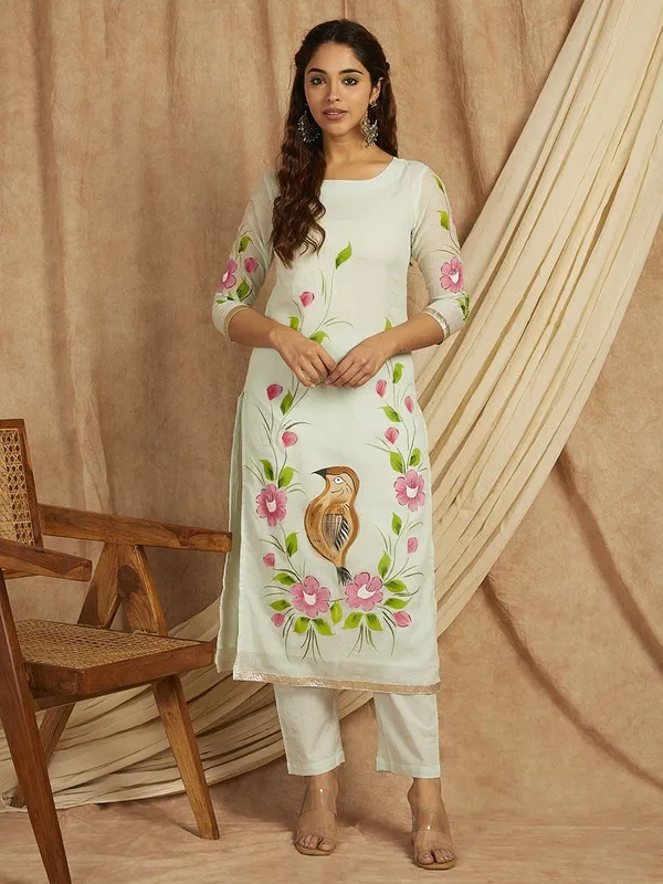 Green_Floral_Printed_Round_Neck_Pure_Cotton_Straight_Kurta_With_Palazzos_&_Dupatta_For_Women