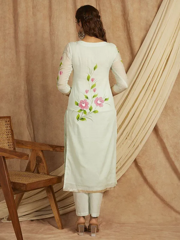 Green_Floral_Printed_Round_Neck_Pure_Cotton_Straight_Kurta_With_Palazzos_&_Dupatta_For_Women