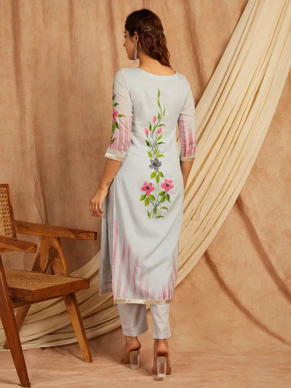 Blue_Floral_Printed_Round_Neck_Pure_Cotton_Straight_Kurta_With_Palazzos_&_Dupatta_For_Women