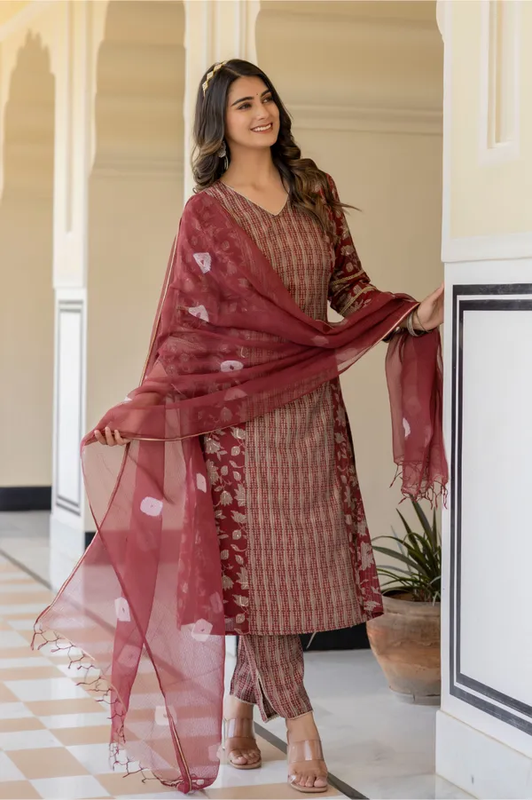 Red_Floral_Printed_V-Neck_Chanderi_Cotton_Straight_Kurta_With_Trouser_&_Dupatta_For_Women