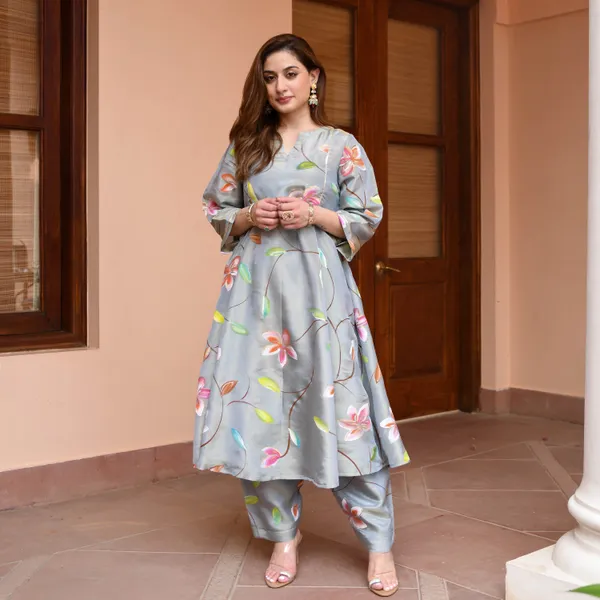 Grey_Floral_Printed_V-Neck_A-Line_Kurta_With_Palazzos_For_Women