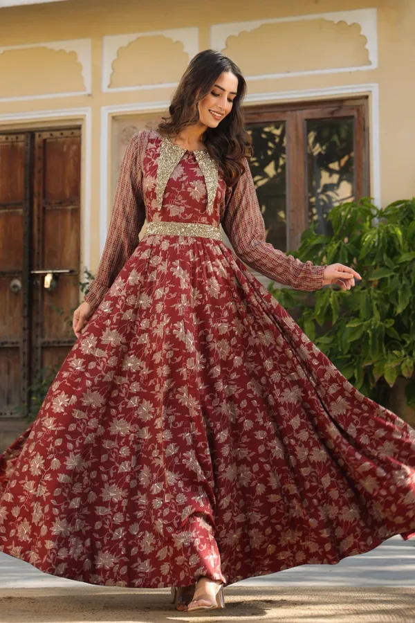 Maroon_Zynah_Printed_Rayon_Gown_For_Women