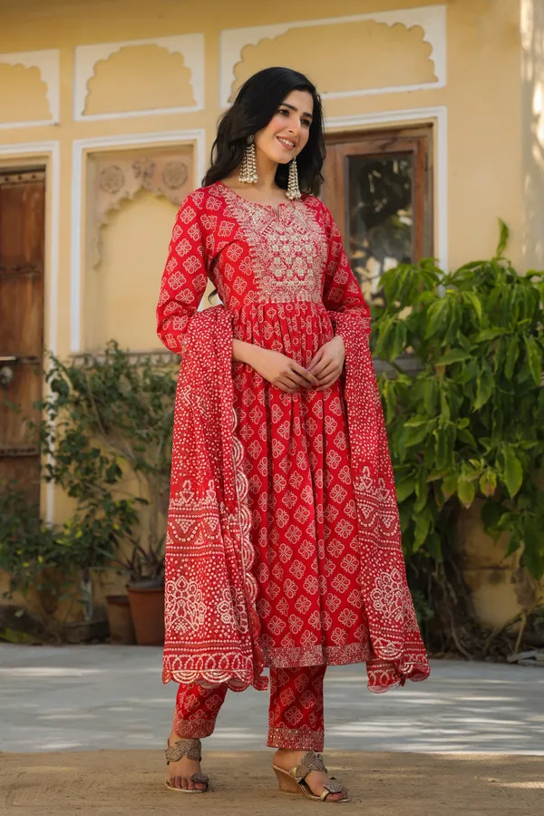 Red_Rayon_3/4Th_Sleeve_Kurta_Set_For_Women