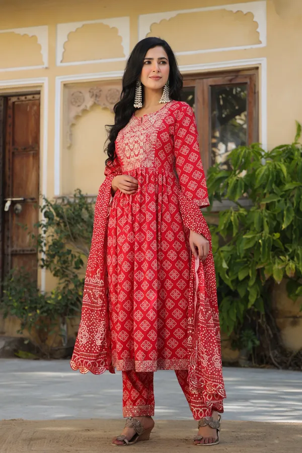 Red_Rayon_3/4Th_Sleeve_Kurta_Set_For_Women