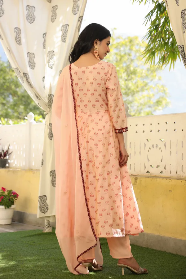 Peach_Liba_Anarkali_Chanderi_Suit_Set_For_Women