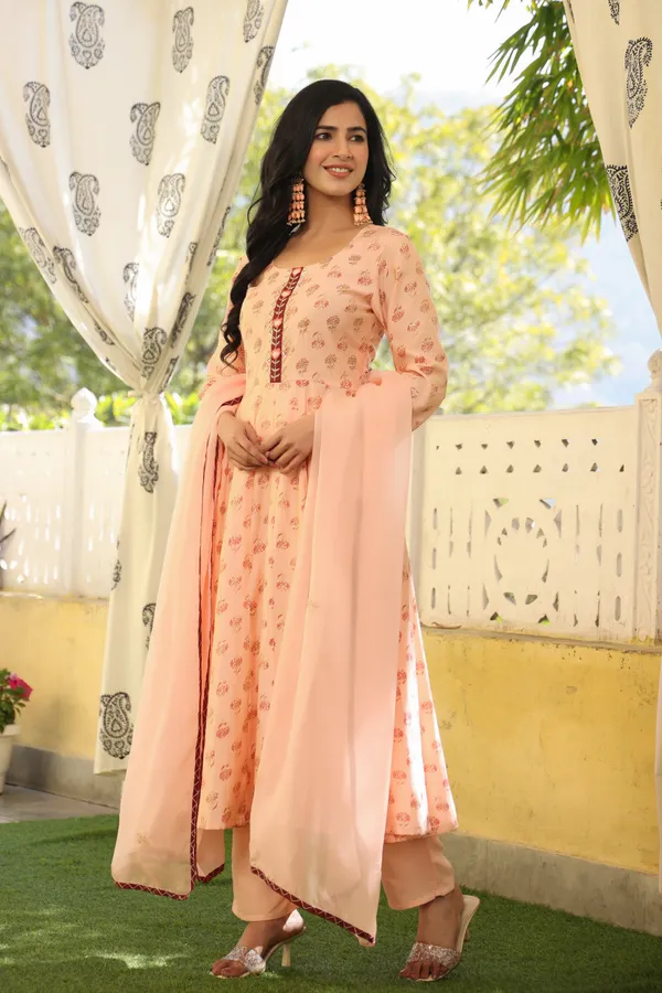 Peach_Liba_Anarkali_Chanderi_Suit_Set_For_Women