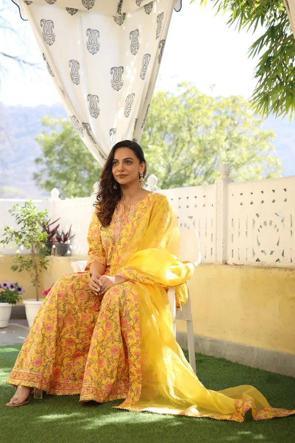 Yellow_Liyana_Printed_Cotton_Sharara_Set_For_Women