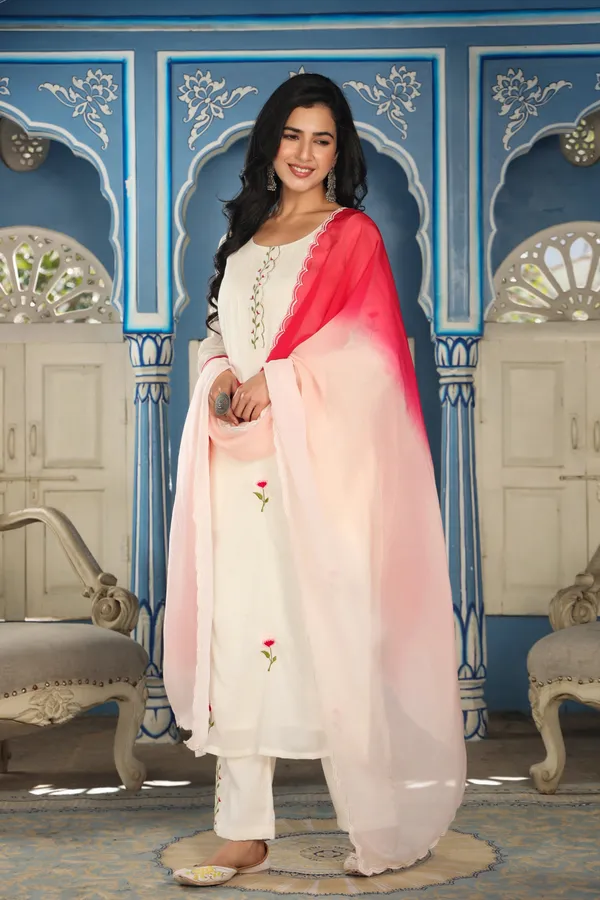 White_Masakali_Cotton_Kurta_Set_With_Shaded_Dupatta_For_Women