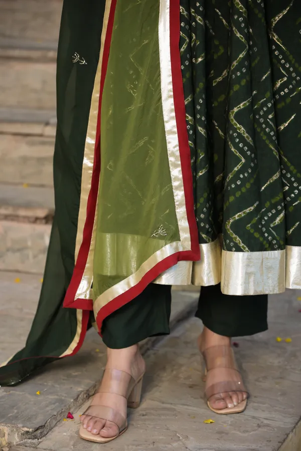 Green_Kamangari_Chanderi_Anarkali_Suit_Set_For_Women