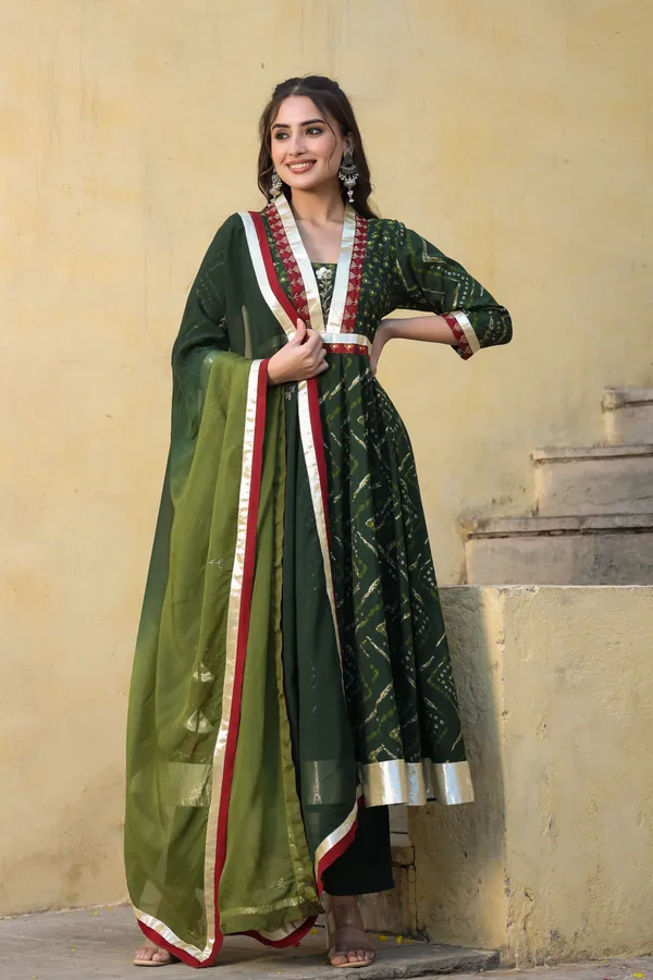 Green_Kamangari_Chanderi_Anarkali_Suit_Set_For_Women
