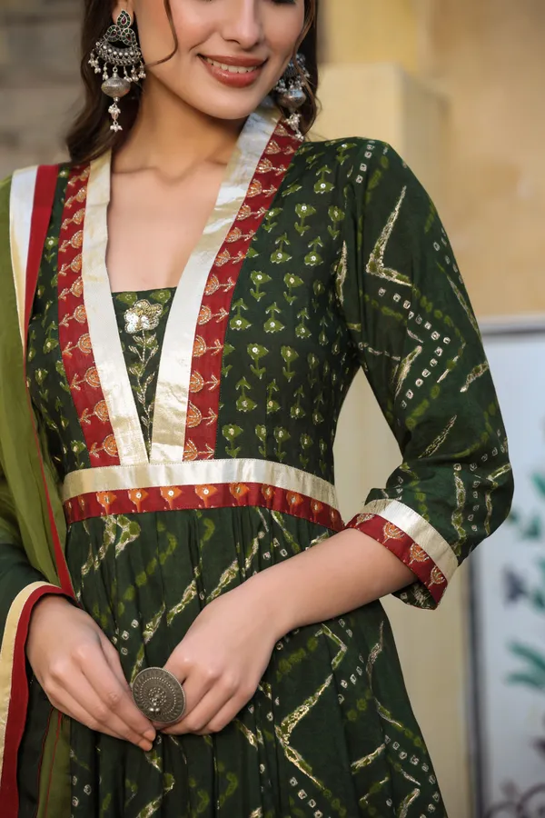 Green_Kamangari_Chanderi_Anarkali_Suit_Set_For_Women