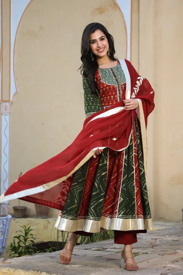 Maroon_Gajban_Printed_Chanderi_Anarkali_Suit_Set_For_Women