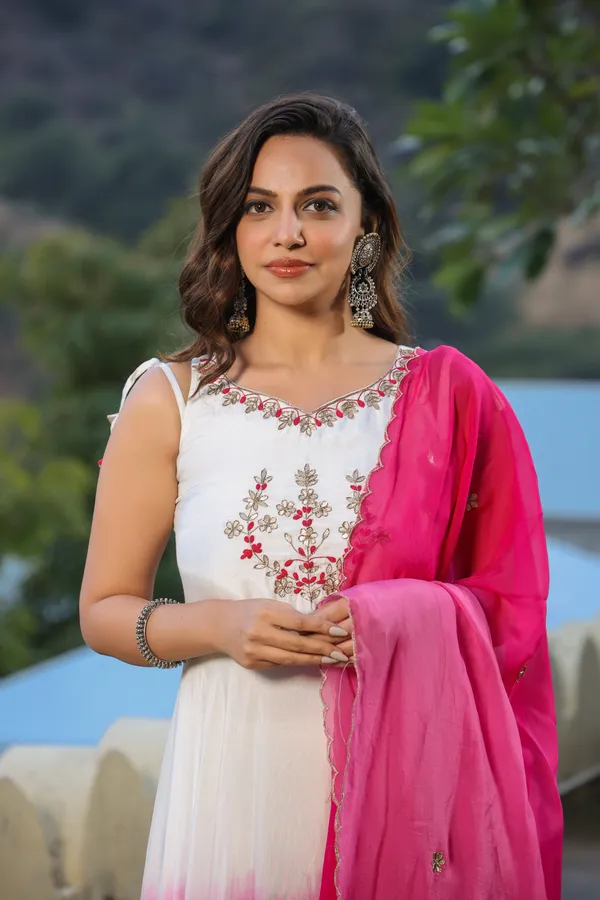 Pink_Ombre_Muslin_Ethnic_Dress_With_Dupatta_For_Women