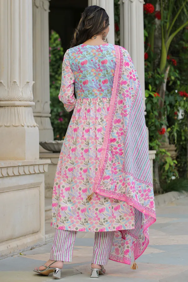 Pink_Printed_Cotton_Suit_Set_For_Women