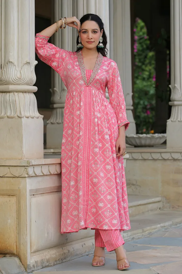 Pink_Printed_Muslin_Kota_Hand_Embroidered_Suit_Set_For_Women