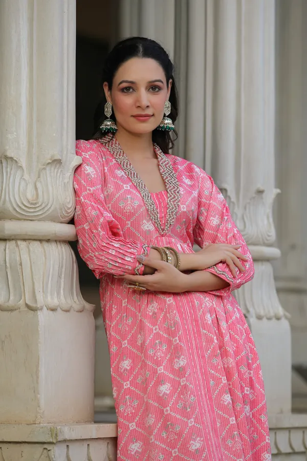 Pink_Printed_Muslin_Kota_Hand_Embroidered_Suit_Set_For_Women