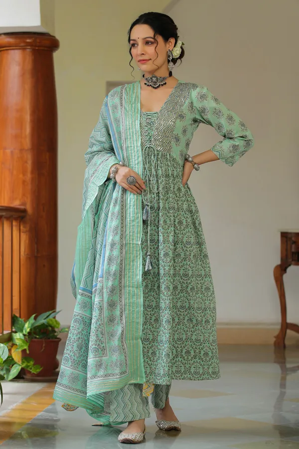 Green_Orchid_Printed_Cotton_Suit_Set_For_Women