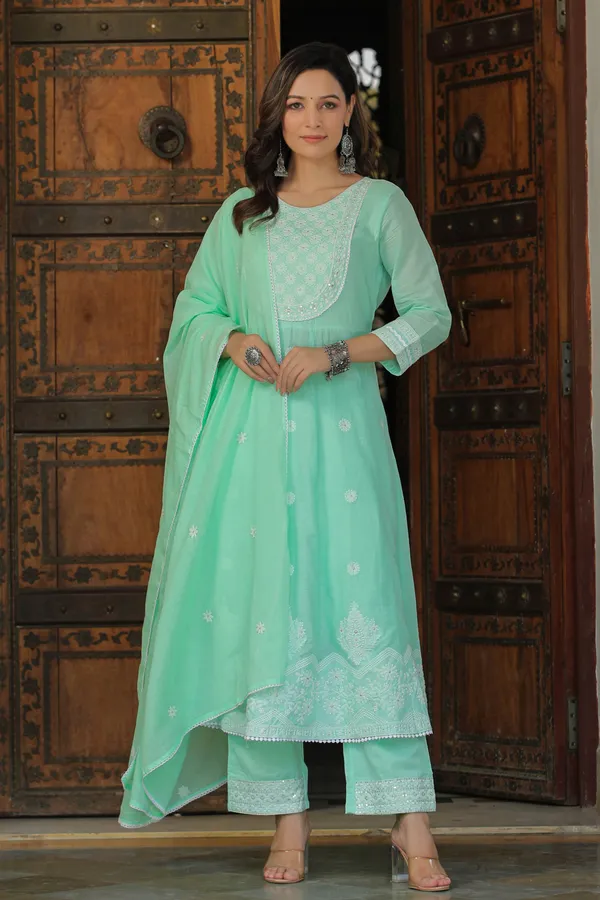 Green_Embroidered_Cotton_Suit_Set_For_Women