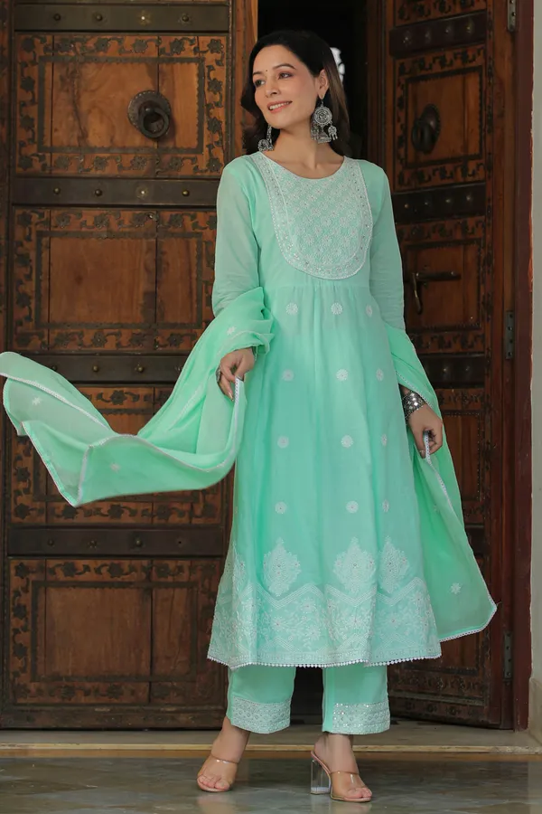Green_Embroidered_Cotton_Suit_Set_For_Women