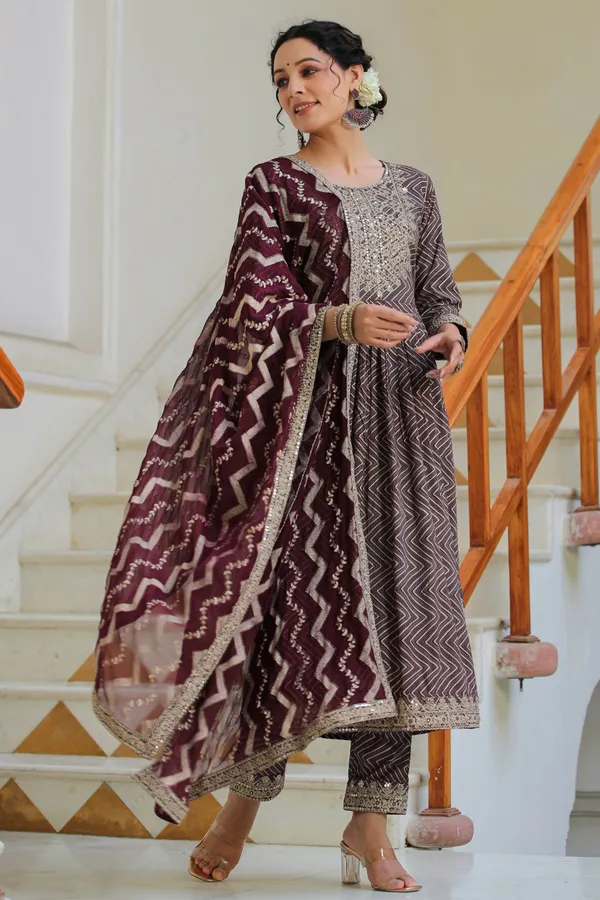 Wine_Cotton_Embroidered_Suit_Set_For_Women