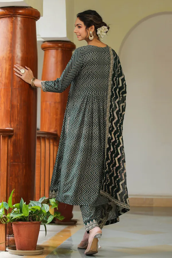 Green_Embroidered_Rayon_Suit_Set_For_Women