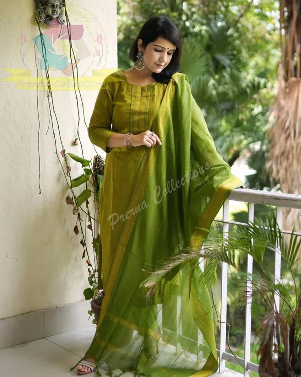 Parrot_Green_South_Cotton_Handloom_Kurti_With_Pant_&_Dupatta_Set_|_For_Women