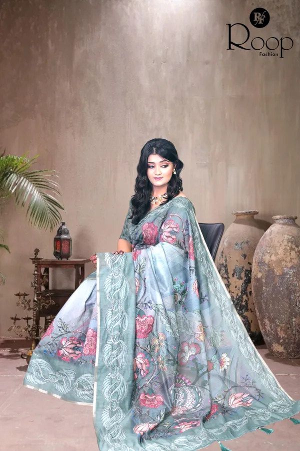 Olive_Green_Chanderi_Silk_Digital_Print_Saree_For_Women