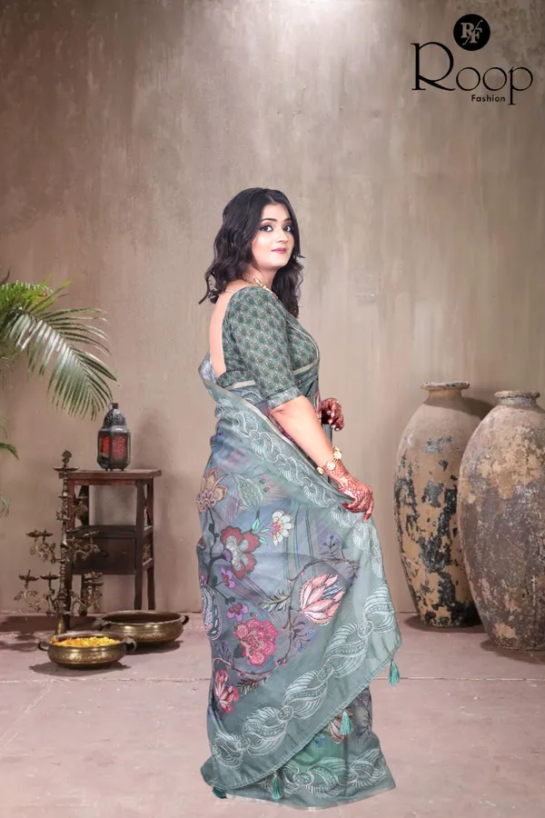 Olive_Green_Chanderi_Silk_Digital_Print_Saree_For_Women