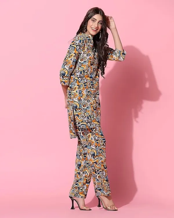 Multicolor_Printed_Straight_Cotton_Kurta_With_Pant_Set_For_Women