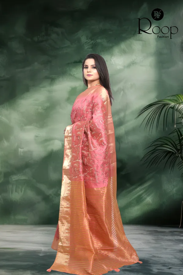 Punch_Pink_Linen_Pure_Cotton_Handcrafted_Embroidery_Saree_For_Women