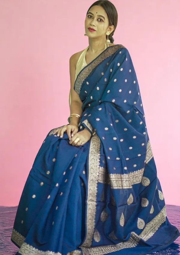 Blue_Beautiful_Handloom_Silk_Kubera_Pattu_saree_with_golden_zari_weaving_border_with_Blouse_Piece_for_Women_2025_Collection.