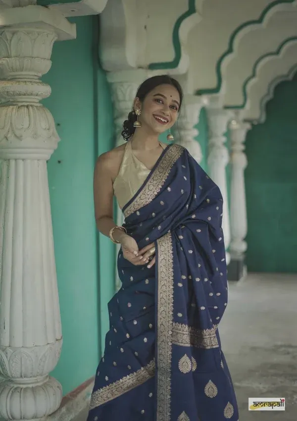 Blue_Beautiful_Handloom_Silk_Kubera_Pattu_saree_with_golden_zari_weaving_border_with_Blouse_Piece_for_Women_2025_Collection.