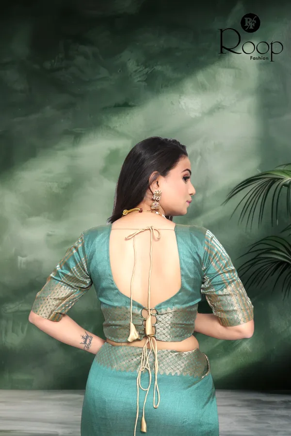 Apple_Green_Linen_Pure_Cotton_Handcrafted_Embroidery_Saree_For_Women
