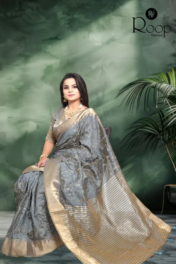 Dark_Gray_Linen_Pure_Cotton_Handcrafted_Embroidery_Saree_For_Women
