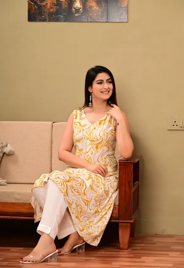 Yellow_A-Line_Rayon_Kurta_with_Sleeveless_V-Neck_Design