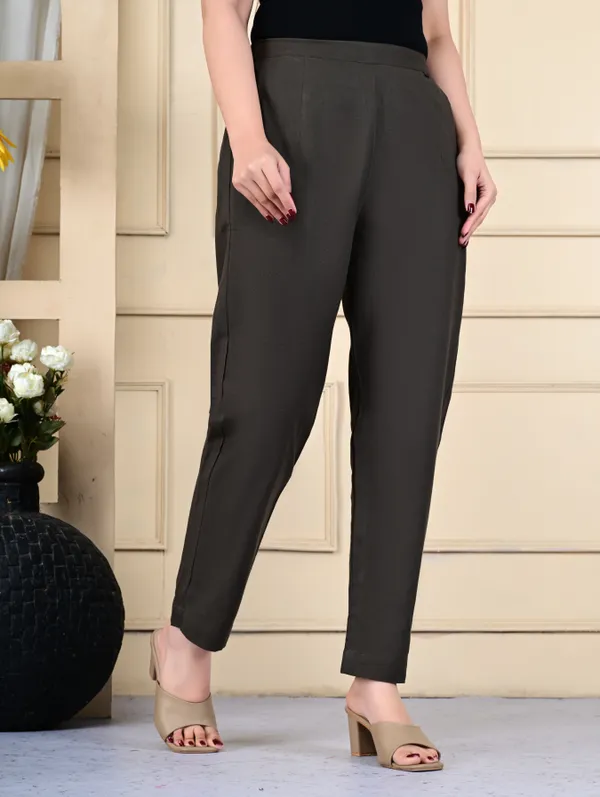 Grey_Cotton_Elastic_Mid_Waist_band_Women_Trouser