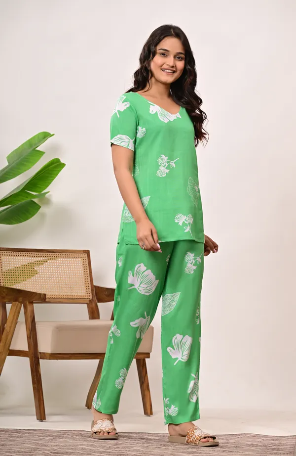 Half_Sleeve_Nigh_Wear_Green