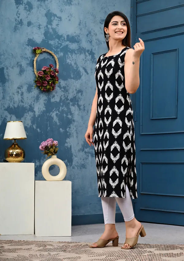 Floral_Print_Black_Sleeveless_Kurti_for_Women
