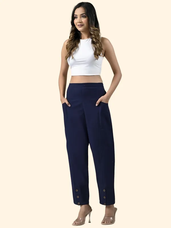 Navy_Blue_Side_Pocket_Cotton_Straight_Cargo_Pant_For_Women
