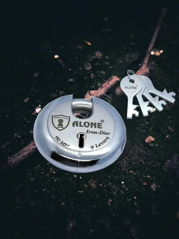Pack_of_4_Silver_Iron_Steel_Disc_Padlock_90mm_5_Keys_Shutter_Lock_For_Home_Door_Main_Grill_Gate_Shop_Shutter_Factory_S.S_Finish_Rust_Free.