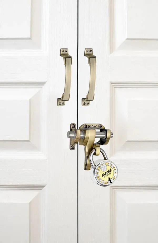 Silver_Latch_Lock_For_Bedroom_Office_Home_Door,_Heavy_Duty_Rod_Complete_Door_Security_(Latch_With_Lock_C.P_Pack_1)
