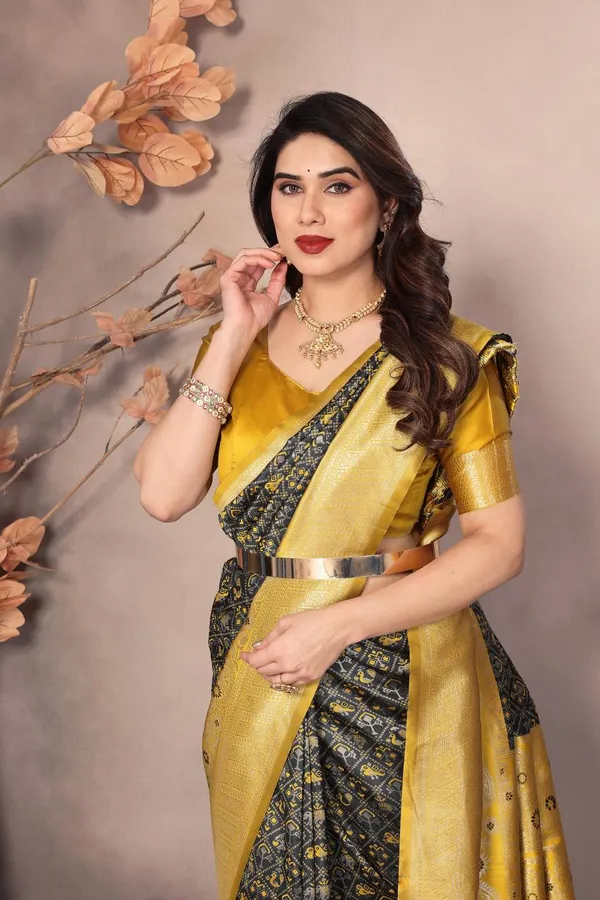 Trending_Yellow_&_Navy_Blue_Litchi_Silk_Kanjeevaram_Pattu_Party_Wear_Sadi_with_Blouse_Piece_|_Latest_Design_Wedding_Sari
