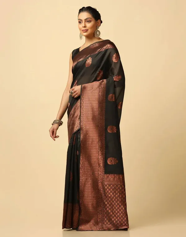Black_Banarasi_Silk_Saree_New_Collection_|_Premium_Quality_Fabric_|_Latest_Design_Pattu_Party_Wear_Saree_With_Blouse_Piece_|_Trending_Wedding_Sari_|_Soft_Lichi_Silk_Saree