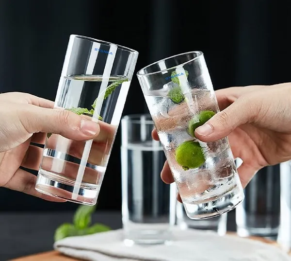 Set_of_12_Italian_Premium_Glasses_for_Juices_and_Water_|_Stylish_and_Attractive_Crystal_Design_Glasses