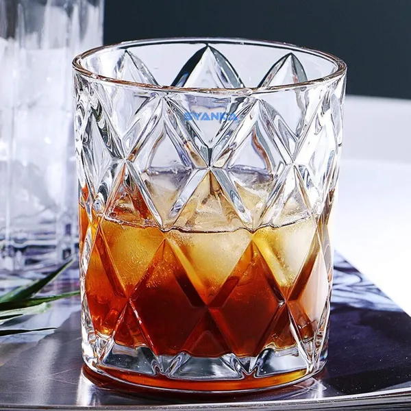 Set_of_2_Italian_Premium_Whiskey_Glasses_for_Drinks_|_Stylish_and_Attractive_Crystal_Design_Glasses