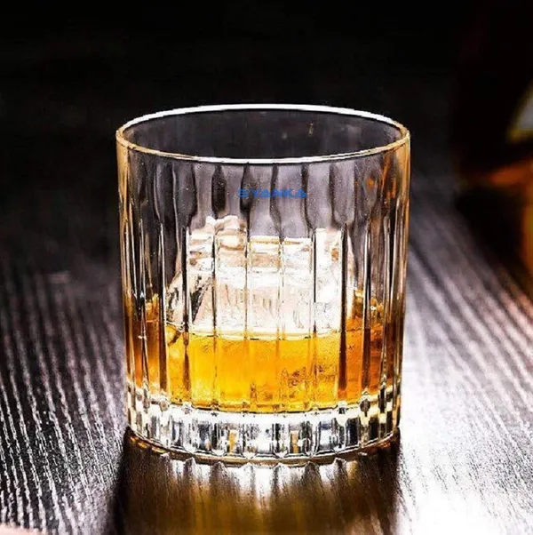 Set_of_2_Italian_Premium_Whiskey_Glasses_for_Drinks_|_Stylish_and_Attractive_Crystal_Design_Glasses