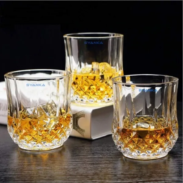 Set_of_2_Italian_Premium_Whiskey_Glasses_for_Drinks_|_Stylish_and_Attractive_Crystal_Design_Glasses