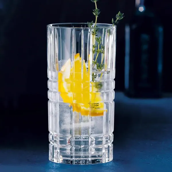 Set_of_2_Italian_Premium_Glasses_for_Juices_and_Water_|_Stylish_and_Attractive_Crystal_Design_Glasses